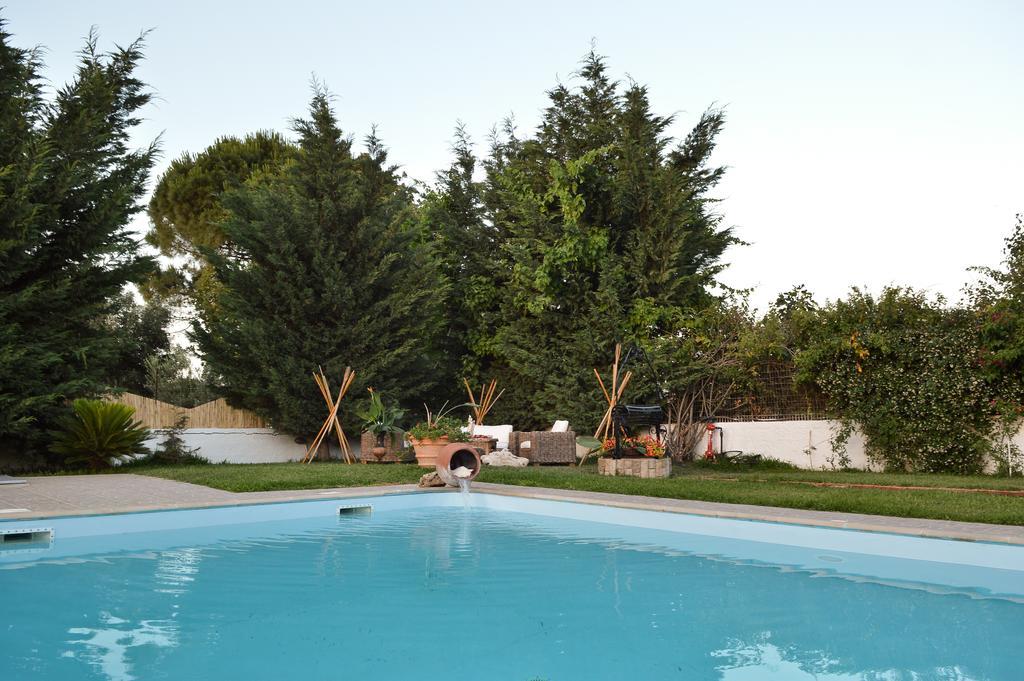 Dimeon Villa Kato Achaia Bilik gambar